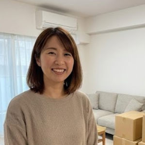 女性